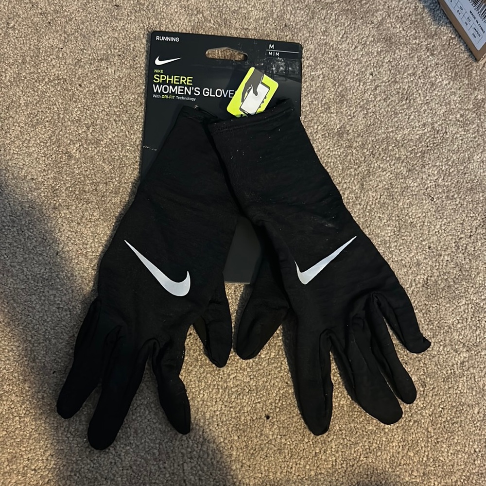 Nike Running Sphere Women’s Gloves, size M
